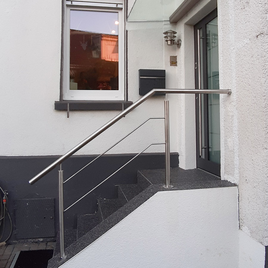 eingangsgelaender_treppe